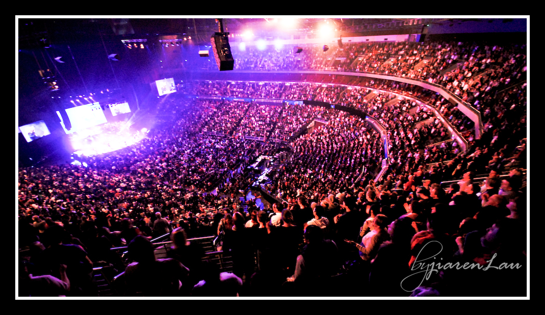 Hillsong meeting in Sydney, Australia. See Photo Credits.