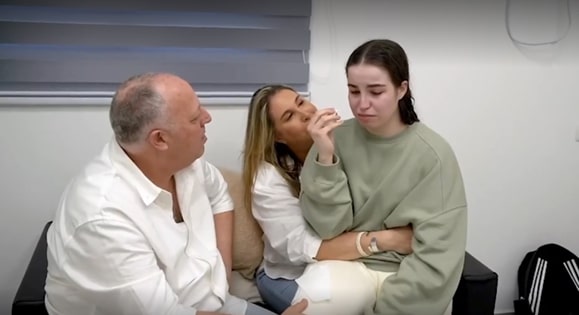  Agam Berger with family on her release