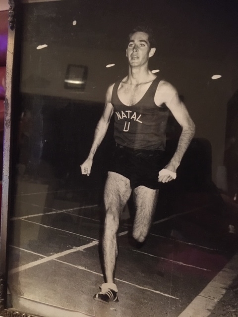 Brian Jackson attempting a track record in his heyday – his preferred distance was 10,000m.
