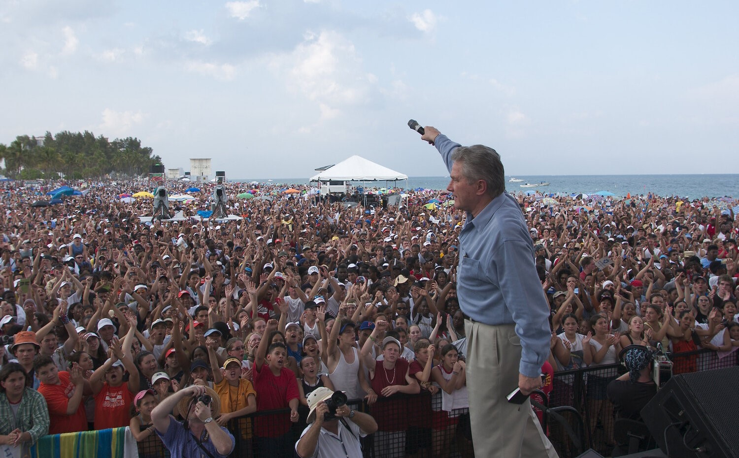 Preaching in Ft. Lauderdale, Florida, 2003 to 340,000 people