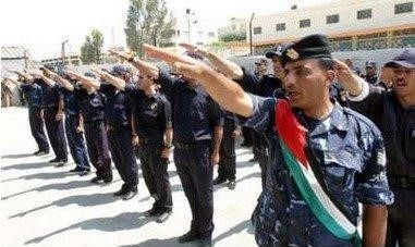Palestinian Authority police Nazi salute, Photo credit, Mohamad Torokman, Reuters