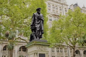Tyndale surveys the crowds at Victoria Embankment Gardens.