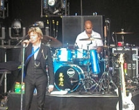 David Bowie in 2002 with Sterling Campbell