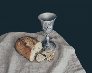Communion lockdown