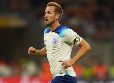 Harry Kane sporting the One Love armband