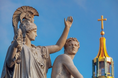 Comparing Greek and Hebrew Worldviews
