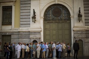 Queues today outside the National Bank in Greece.